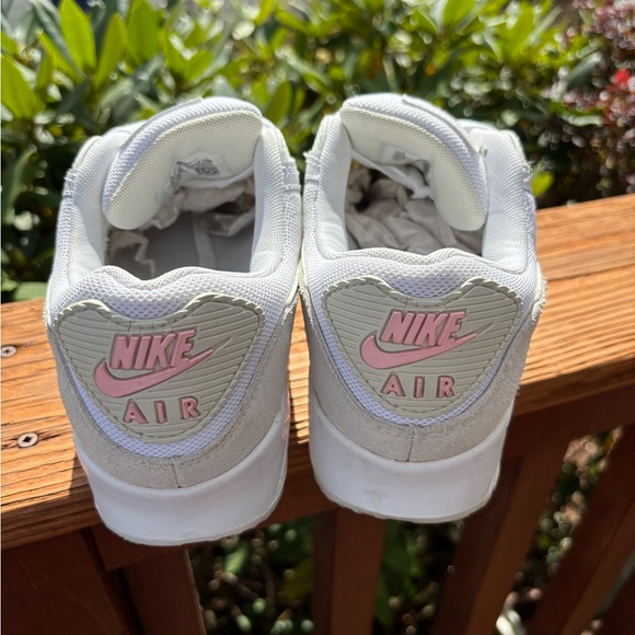 Nike Air Max 90 white/olive aura sea glass size 10. - Picture 3 of 6